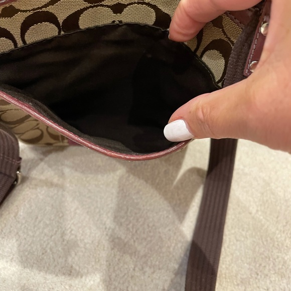 Vintage Coach Cross Body Bag Purse Purple - Picture 5 of 9